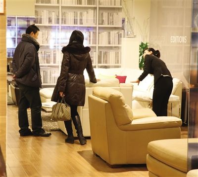 ���ּҾ�Ʒ����I(y��)�J(r��n)�����ڸ������ҵ��Ј��h(hu��n)���£���(n��i)��������Ҫ��Ҏ(gu��)����