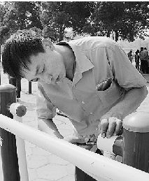 �����ˆT�ھS�޽�����е��